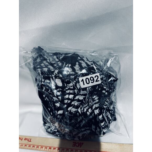 Christopher & Banks Women’s 2pc Top Plus Sz 2x Black White Studs Bead Artsy Work - Picture 12 of 12